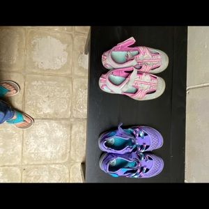 Girls in toe sandals